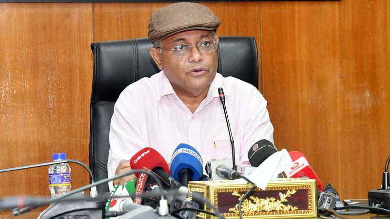 আক্কেল থাকলে রাত ৩টায় সংবাদ সম্মেলন ডাকে, প্রশ্ন তথ্যমন্ত্রীর