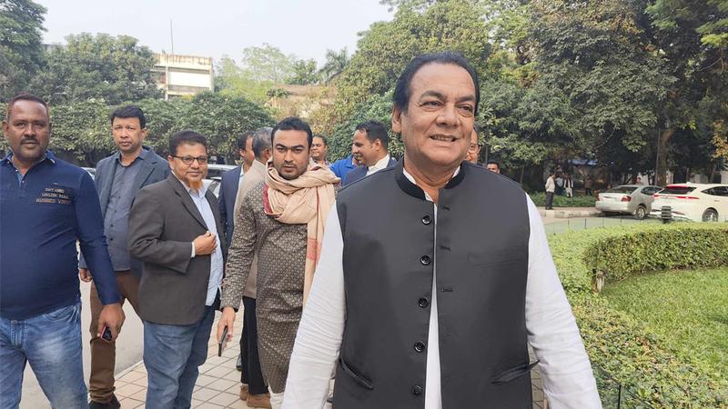 অবশেষে প্রার্থিতা ফিরে পেলেন আওয়ামী লীগের শামীম হক