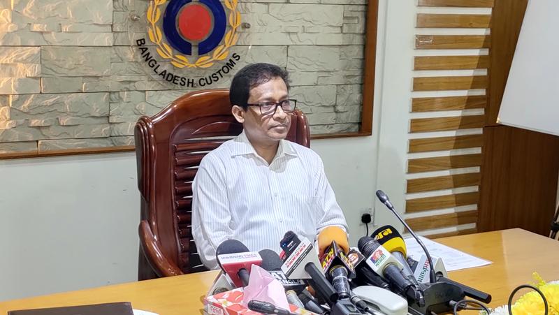 রপ্তানির আড়ালে পাচার ৩৮০ কোটি টাকা