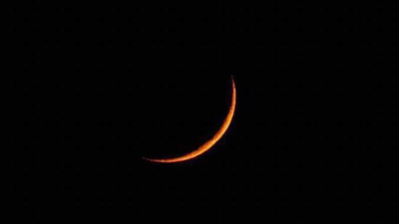 সোমবার সন্ধ্যায় ঈদের চাঁদ দেখার আহ্বান জানাল সৌদি আরব