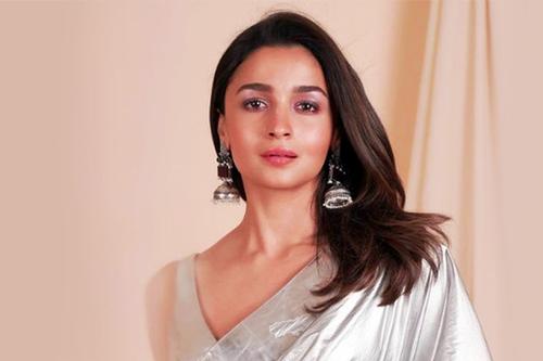 বিশ্বের ১০০ প্রভাবশালীদের তালিকায় আলিয়া