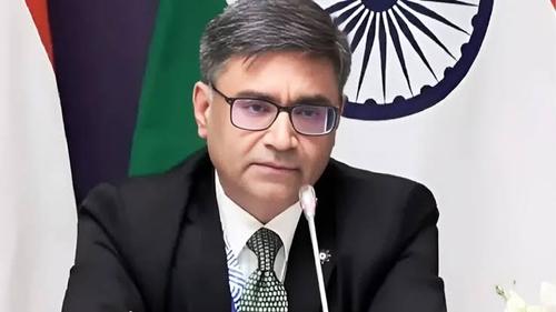 বাংলাদেশ ঢাকায় পৌঁছেছেন ভারতের পররাষ্ট্র সচিব