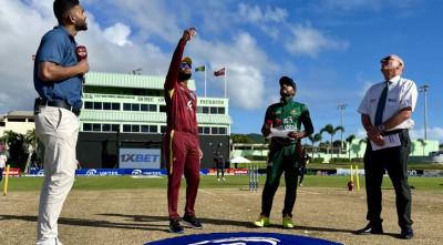 টস হেরে ব্যাটিংয়ে বাংলাদেশ,একাদশে তিন পরিবর্তন