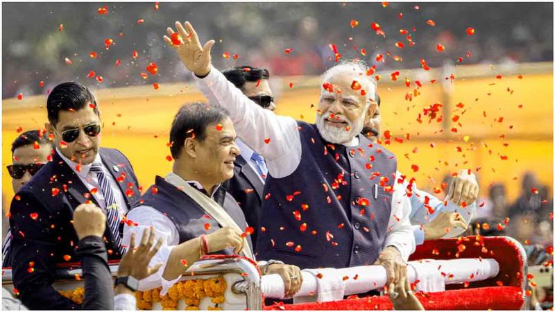 ‘হ্যাটট্রিক’ করছেন মোদি, জয় পেতে পারেন ৩৬৫ আসনে