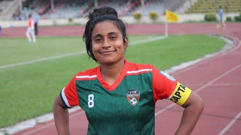 সন্তান প্রসবের পর সাফজয়ী নারী ফুটবলারের মৃত্যু