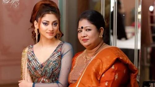 মা হারালেন চিত্রনায়িকা পূজা চেরি