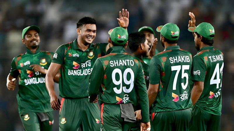 সাকিব-মুস্তাফিজের বোলিং তোপে শ্বাসরুদ্ধকর ম্যাচে বাংলাদেশের জয়