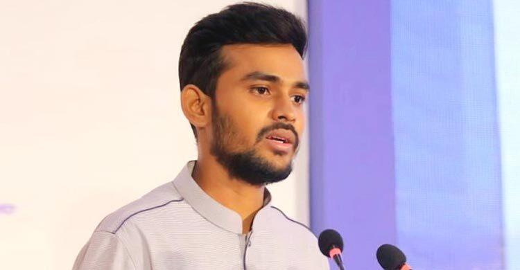 কোনো সম্প্রদায়ের নেতা নয়, রাষ্ট্রদ্রোহের অভিযোগে চিন্ময় দাস গ্রেপ্তার: আসিফ মাহমুদ