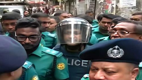 ব্যারিস্টার সুমনকে কারাগারে পাঠানোর আদেশ