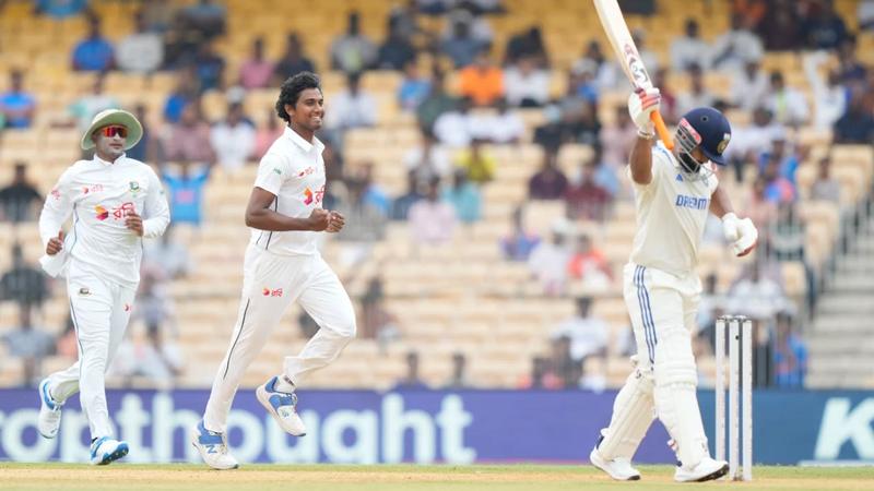 হাসানের ফাইফারে ৩৭৬ রানেই থামল ভারত