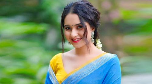 আমার বয়স ১২ তেই ঠেকে আছে:কেয়া পায়েল