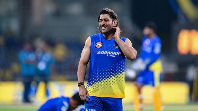 গুজবে বিরক্ত ধোনি, জানালেন দুধ আর লাচ্ছির আসল কাহিনি