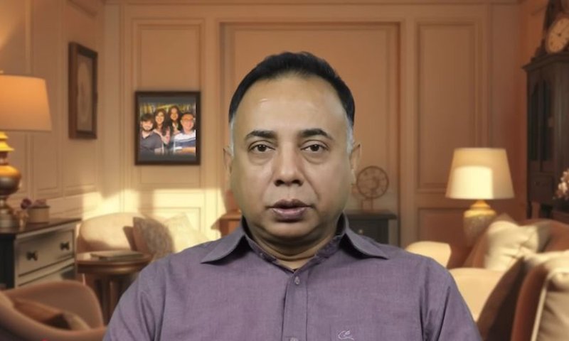 খালেদা জিয়া বাংলাদেশে গণতন্ত্রের প্রতীক হয়ে উঠেছেন : জিল্লুর রহমান