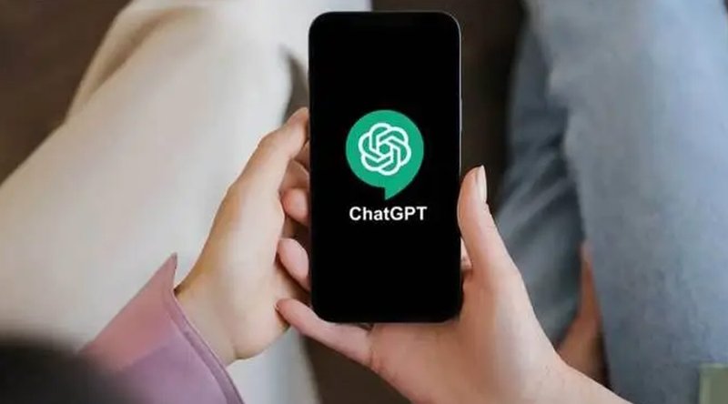 আইফোনে চালু হলো চ্যাটজিপিটির ভয়েস অ্যাসিস্ট্যান্ট