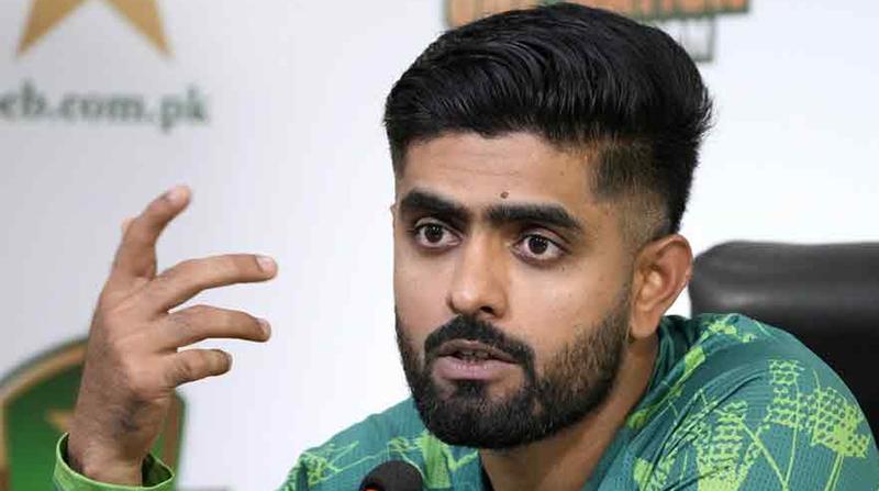 কিং ডাকতে মানা করলেন বাবর