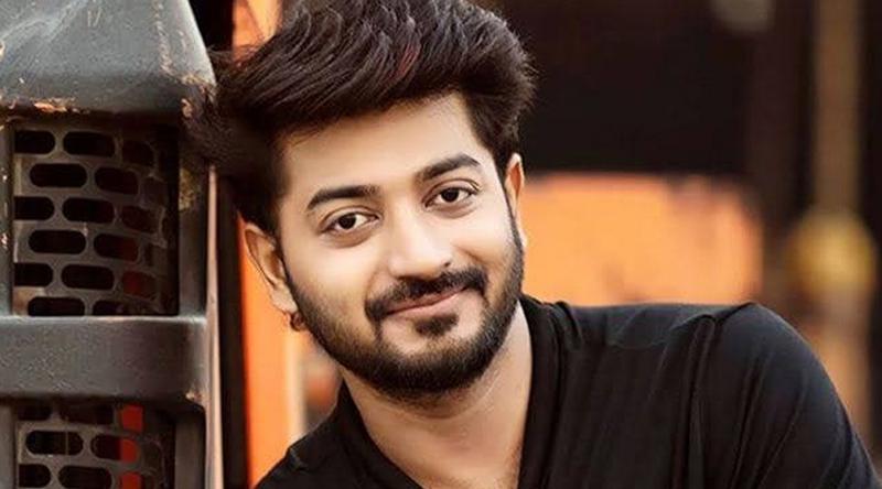 সোশ্যাল মিডিয়ায় এখন রুচির দুর্ভিক্ষ চলছে : বাপ্পী চৌধুরী