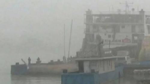 দৌলতদিয়া-পাটুরিয়া নৌরুটে ফেরি চলাচল বন্ধ