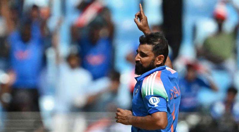 বাংলাদেশ বধের দিনে সামির ডাবল সেঞ্চুরি