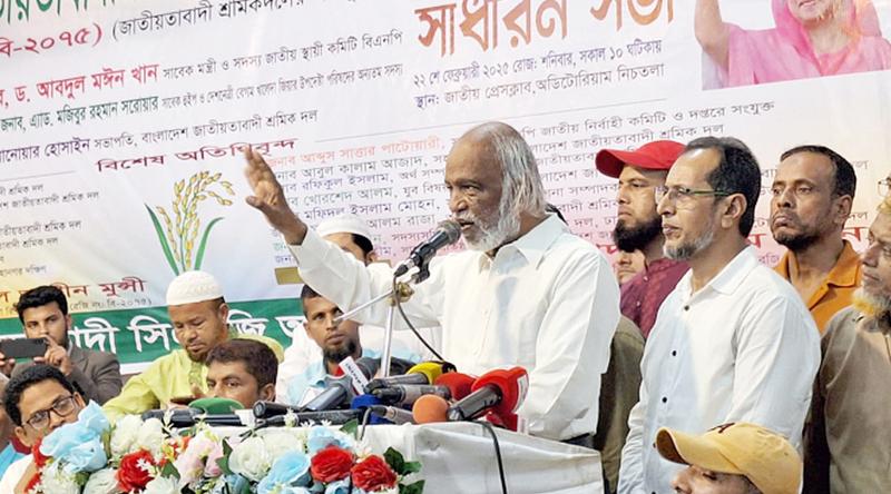 অটোরিকশা শ্রমিকদের শৃঙ্খলভাবে গাড়ি চালানোর আহ্বান: মঈন খান