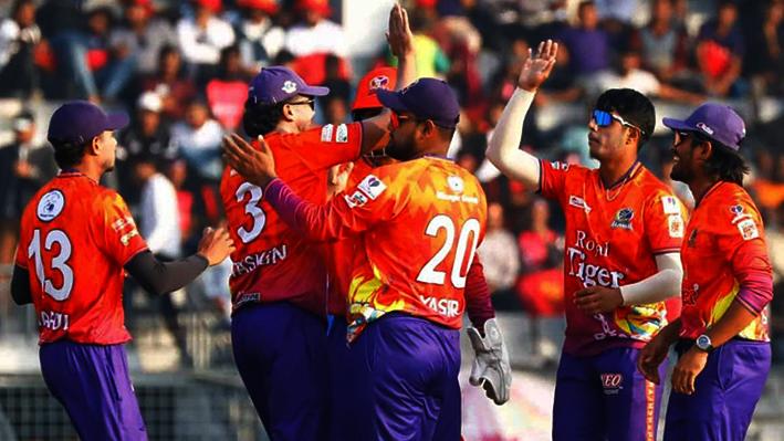 রাজশাহীর ক্রিকেটারদের বেতন জট, কি বলছে মালিকপক্ষ?