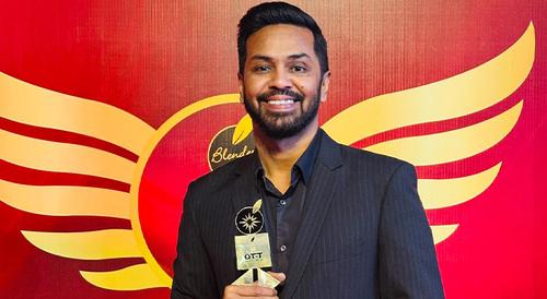 পরীমনির পাশে দাঁড়ালেন নির্মাতা আশফাক নিপুণ