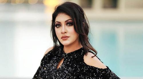 রোজার মাসে শুটিং করি না, শুধু আল্লাহর ইবাদত করি : প্রিয়াঙ্কা