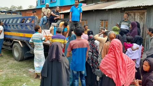টিসিবি কার্ড না পাওয়ায় দুর্ভোগে মাদারীপুরের ১৭ হাজার পরিবার