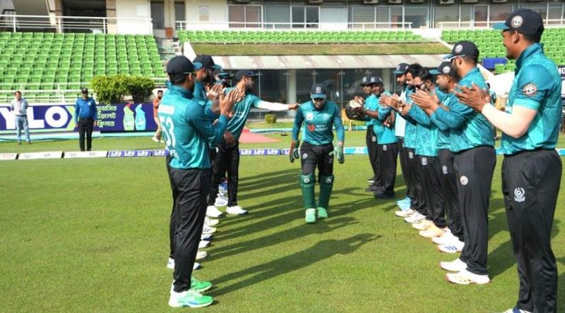 মিরপুরে গার্ড অব অনার পেলেন মুশফিক