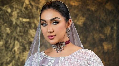 প্রত্যেকটা নারীকে মায়ের দৃষ্টিকোণ থেকে সম্মান করা উচিত