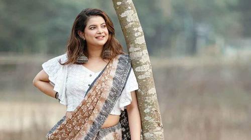 শবনম ফারিয়ার ভাইরাল হওয়া ছবি এআই দিয়ে তৈরী