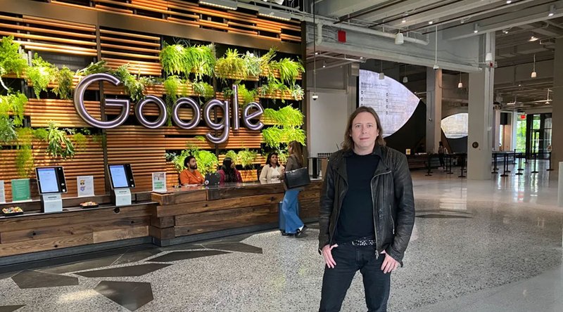 গুগলের এআই টুলস বদলে দিচ্ছে কোডিংয়ের ধারা