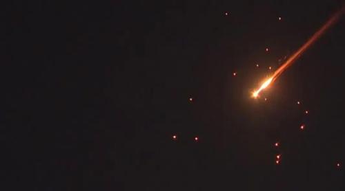 ইসরায়েলে ইরানের মিসাইল হামলা, আহত ৩