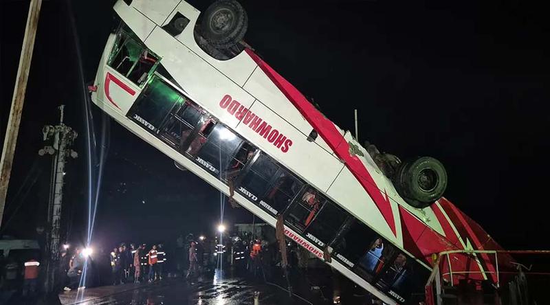 দৌলতদিয়া ফেরিঘাটে বাসডুবির ঘটনায় তদন্ত প্রতিবেদন দাখিল