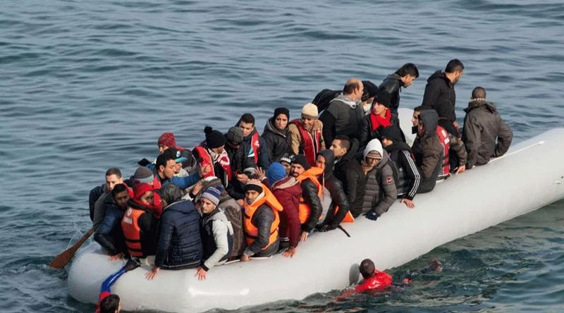 তুরস্কের উপকূলে নৌকা ডুবে প্রাণ গেল ১৮ জনের ‍