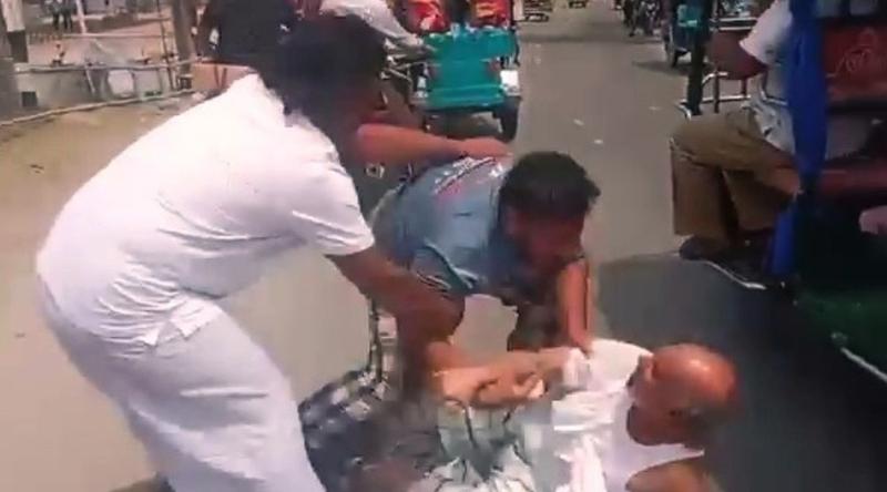 নিজ জায়গায় স্থাপনা নির্মাণ করায় মালিককে পেটাল নিষিদ্ধ আ.লীগ নেতা