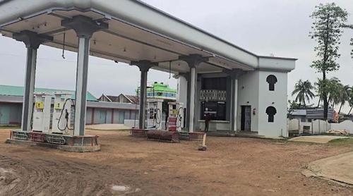 সুনামগঞ্জেও পেট্রোল পাম্প বন্ধ, ভোগান্তিতে চালক ও যাত্রীরা