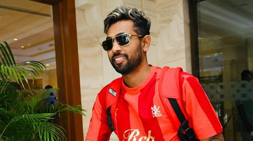 আইপিএলে খেলতে না দেওয়ায় বোর্ডের বিরুদ্ধে নুয়ান তুষারার মামলা