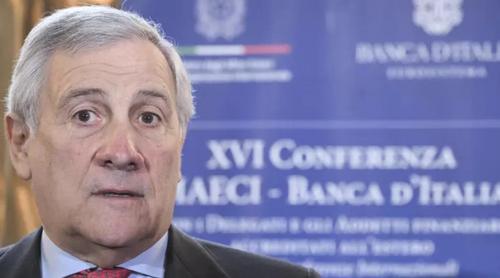 হরমুজ প্রণালি দিয়ে পণ্য পরিবহনে ‘মানবিক করিডোর’ চালুর আহ্বান ইতালির