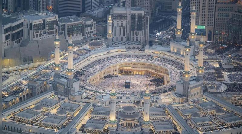 হাজিদের যাতায়াত সহজ করতে মক্কায় বিমানবন্দর নির্মাণের অনুমোদন সৌদির