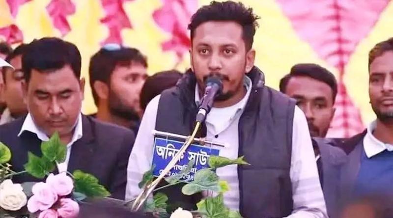 পাবনায় ছাত্রদল নেতাকে গুলি করে-কুপিয়ে হত্যা