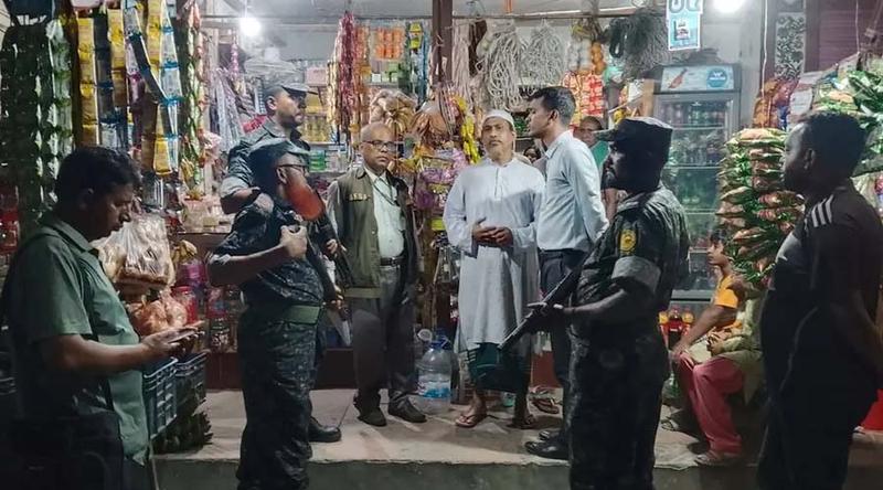 মুদি দোকানে ৩০০ টাকা লিটারে অকটেন বিক্রি, জরিমানা ১৫ হাজার