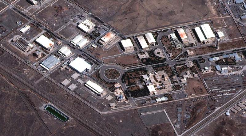 ইরানের সমৃদ্ধ ইউরেনিয়াম যুক্তরাষ্ট্রের দখলে নেওয়ার সম্ভাবনা ঠিক কতটুকু?