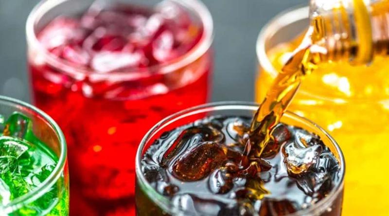 উচ্চ রক্তচাপ নিয়ন্ত্রণে রাখতে কোন পানীয়গুলো থেকে দূরে থাকবেন?