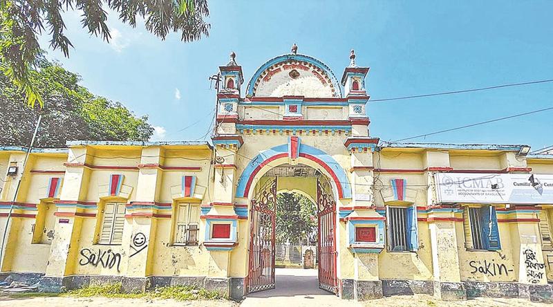 নকল করায় ভিক্টোরিয়া কলেজের ২৫ পরীক্ষার্থীর মাস্টার্স পরীক্ষা বাতিল