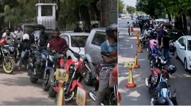 তেলের জন্য ছুটির দিনেও পাম্পে দীর্ঘ লাইন