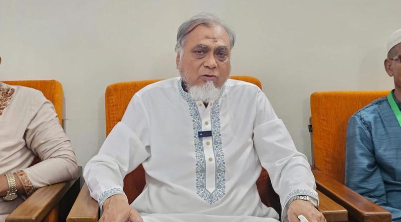 আইন দিয়ে জুলাই বিপ্লব ও একাত্তরের স্বাধীনতা যুদ্ধ হয়নি: সাইফুল আলম