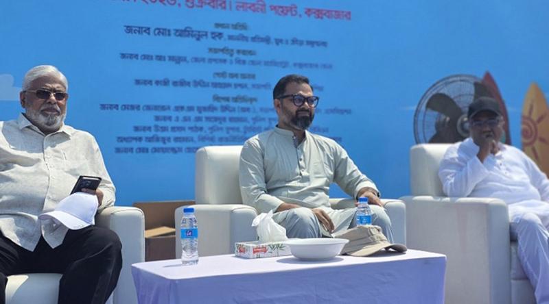 জাতীয় সার্ফিং উদ্বোধন করলেন ক্রীড়া প্রতিমন্ত্রী আমিনুল হক