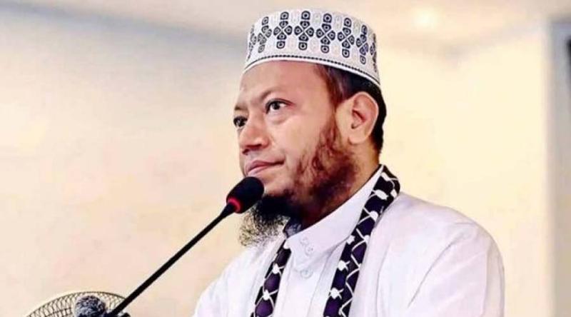 নারী এমপিদের নিয়ে আমির হামজার ‘বডি শেমিং’ মন্তব্যে সমালোচনার ঝড়