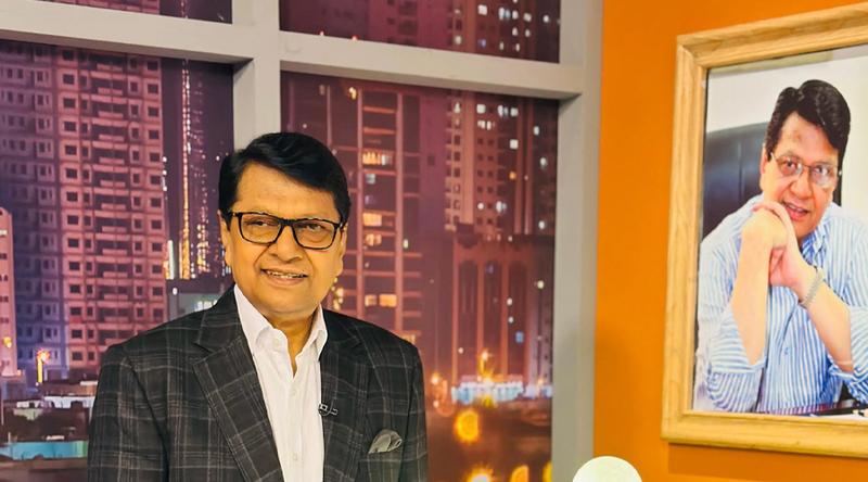 ৫৪ বছরে ২৩০ সিনেমা, ৭৭ বছরেও প্রাণবন্ত আলমগীর