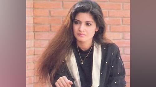 আজ পপসংগীতশিল্পী নাজিয়া হাসানের জন্মদিন